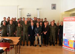 Bild 01 Students and lecturers of the LSPT fully agreed: Language matters! Yes, it does!